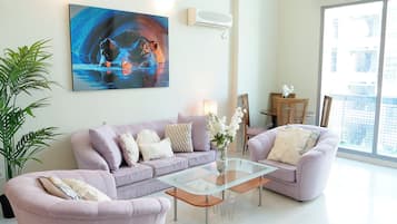 Standard Apartment | Living area