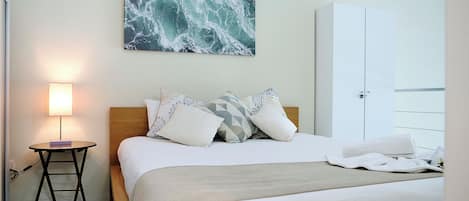 Standard Apartment | Soundproofing, iron/ironing board, free WiFi