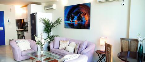 標準公寓 | 起居區 | 平面電視