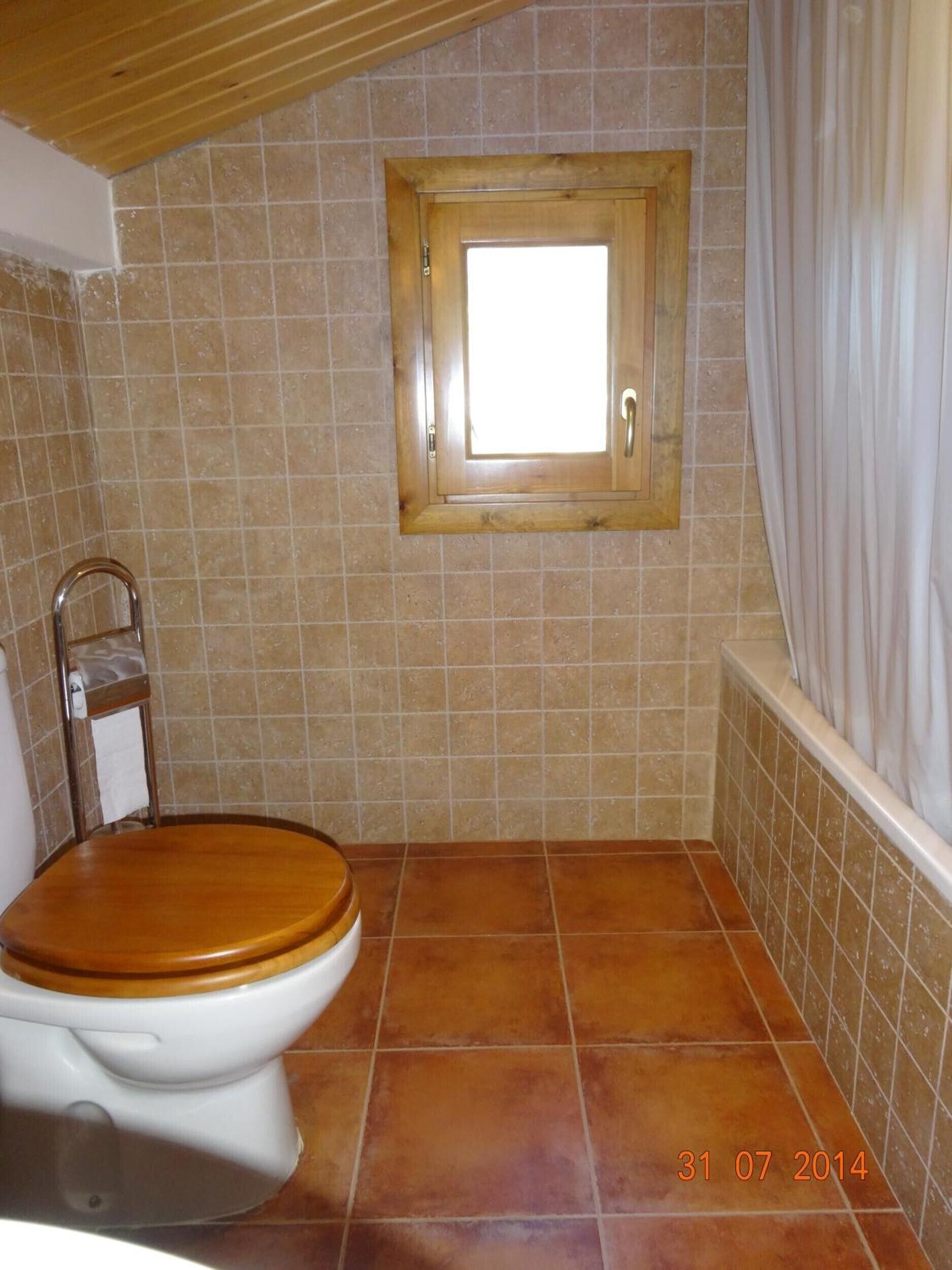 Een douche, een haardroger, handdoeken