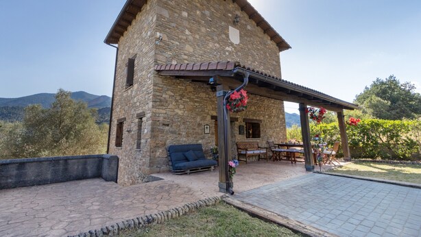 Unclassified image, 1 of 30, button - Casa Montenegro: Rural Retreat with Mountain Views, Garden, and BBQ (Las Colladas)