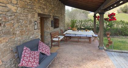 Casa Montenegro – Landhaus mit Garten, Bergblick und kostenlosem WLAN