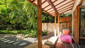Terrace/patio - A serene luxury villa in Berawa, Canggu! (Canggu)