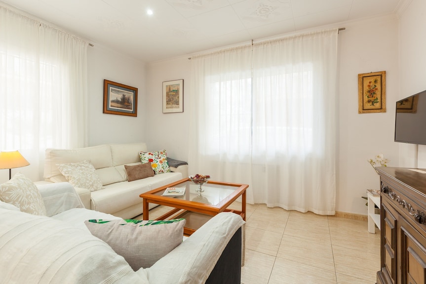 Apartamento 'Amelie' Con Wi-fi - Canet de Mar