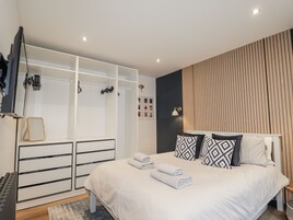 4 slaapkamers, individueel gedecoreerd, individueel gemeubileerd