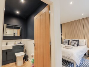 Buồng tắm vòi sen 