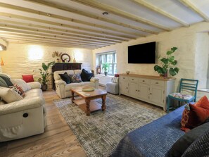Living area - Penally Mews (Cardigan)