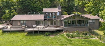 Hickory Haven-Direct Lake Access-Furnished Patio