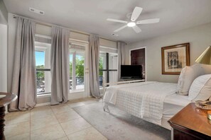 3 chambres, fer et planche à repasser, Wi-Fi, draps fournis