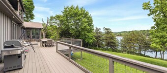 Hickory Haven-Direct Lake Access-Furnished Patio