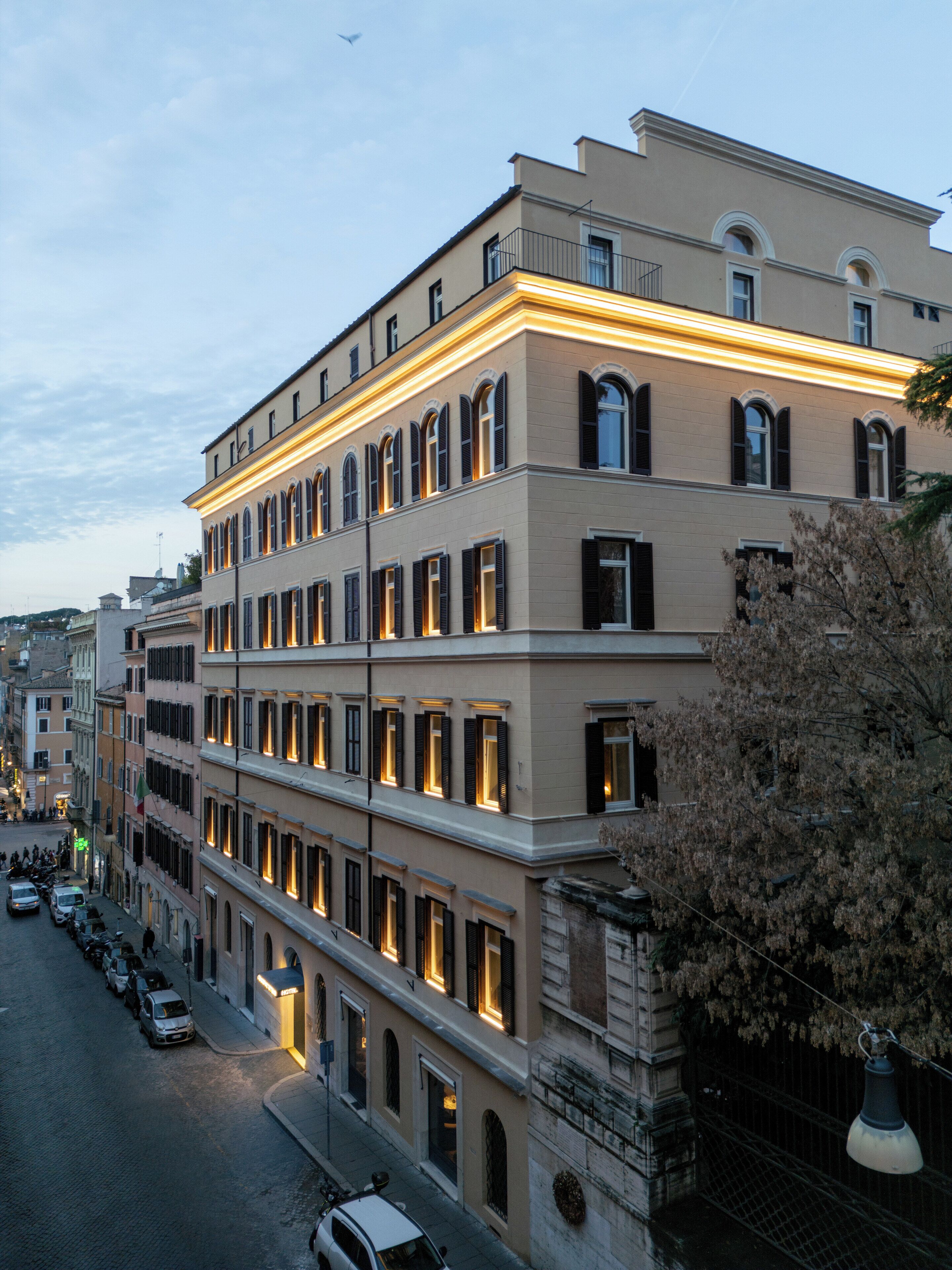 Fassade der Unterkunft – Abend/Nacht