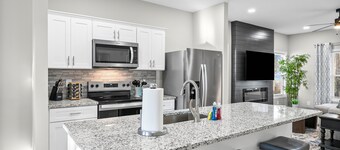 The Lookout, by Lopez (1022 Main St)