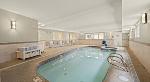 Indoor pool, a heated pool - York Beach 1BR- Sleeps 6, Balcony, Fireplace,Indoor Pool & Ocean Peek (York)