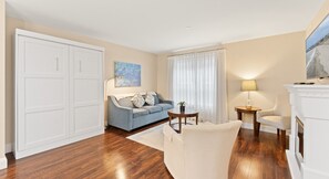 TV, fireplace - York Beach | Fireplace, Full Kitchen, Walk to Beach | Sleeps 6 (York)