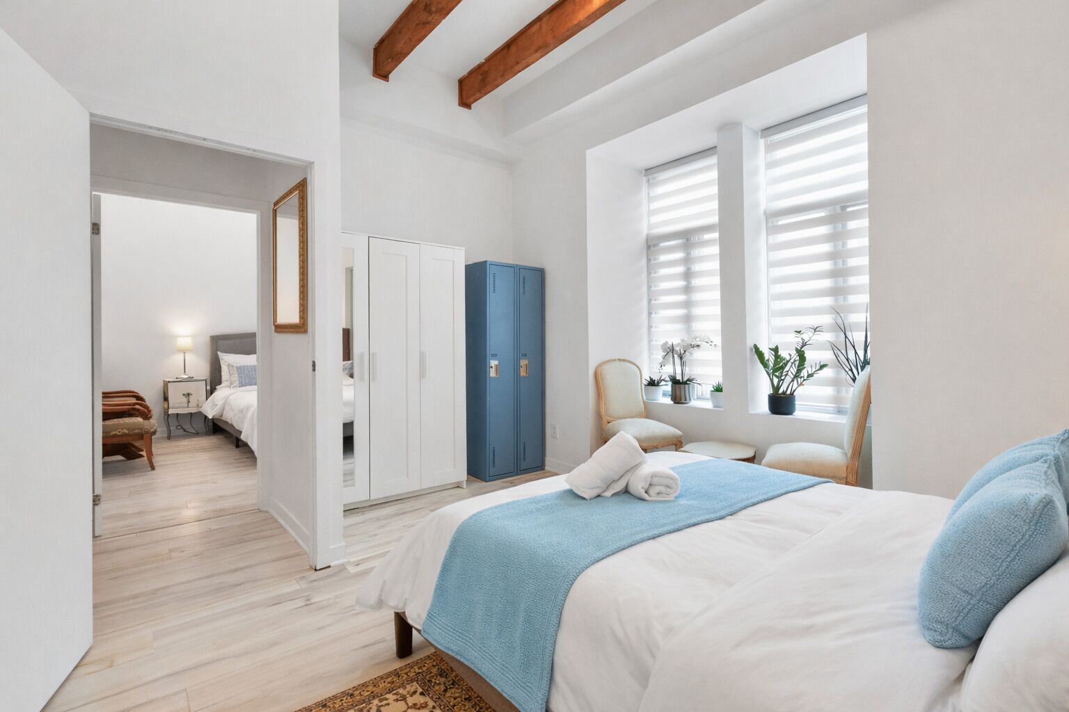 Iron/ironing board, WiFi, bed sheets