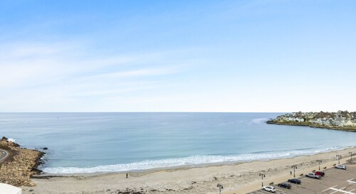 Big-Group Lock-Off Condo | 1BR + Resort Room | Sleeps a Crowd