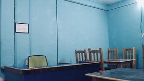 Reception - Prifrost Homesaty (Sangla)