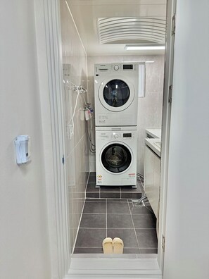 Interior - 메종범물 초록대문의 공간은 희망을 찾아 온 당신을 위해 꿈을 키우기를 바라며 만든 공간입니다. (수성구)