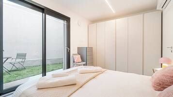 1 camera, culla da viaggio, Wi-Fi gratuito, lenzuola