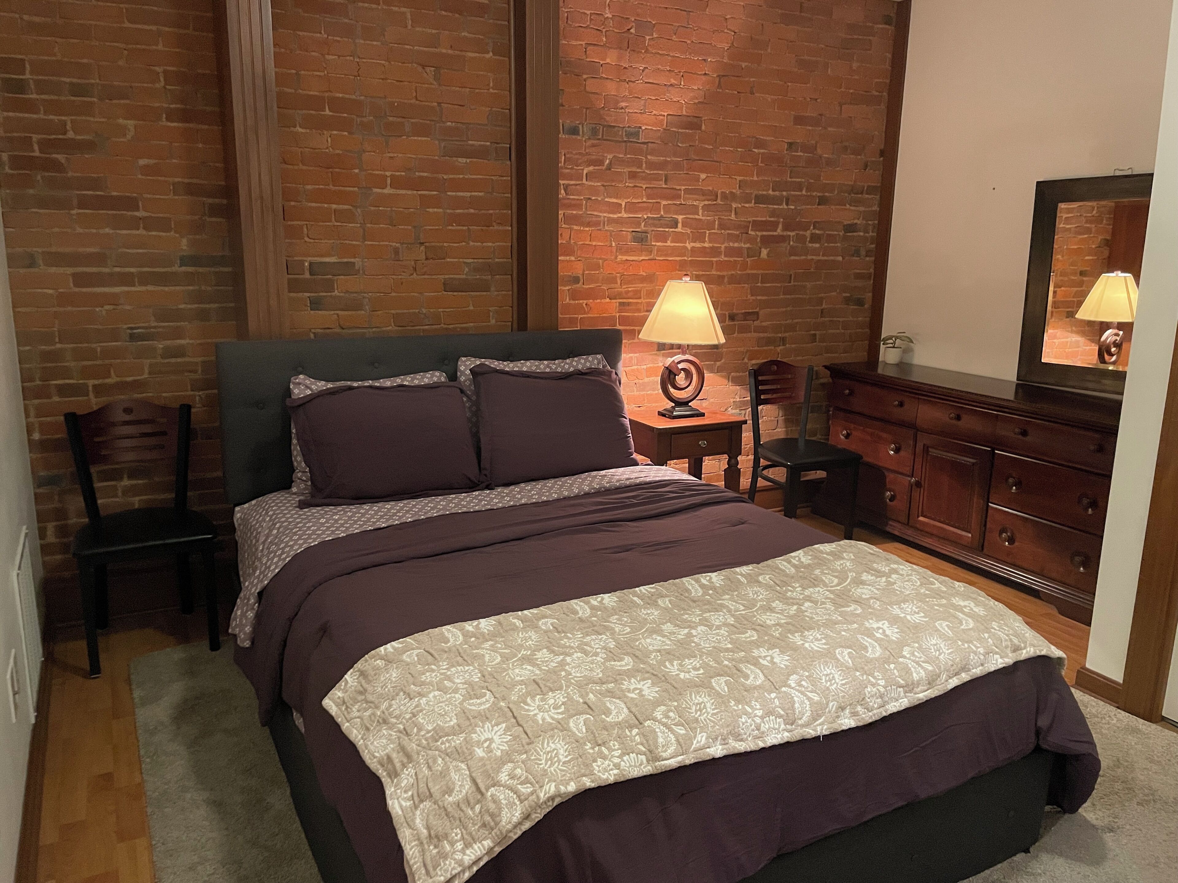 Strygejern/strygebræt, Wi-Fi, sengetøj