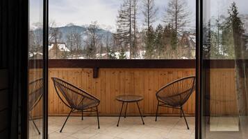 Deluxe Apartment, Balcony | Balcony