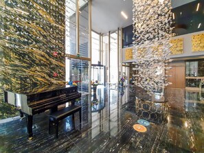 Lobby - LAKE VIEW-2BR, MBL Residences (Dubai)