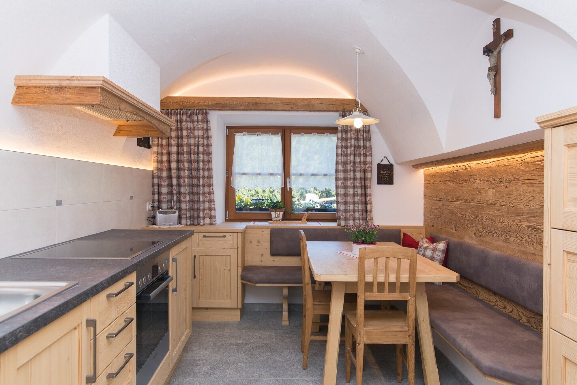 Refrigerador, horno, parrilla de estufa y lavavajillas 