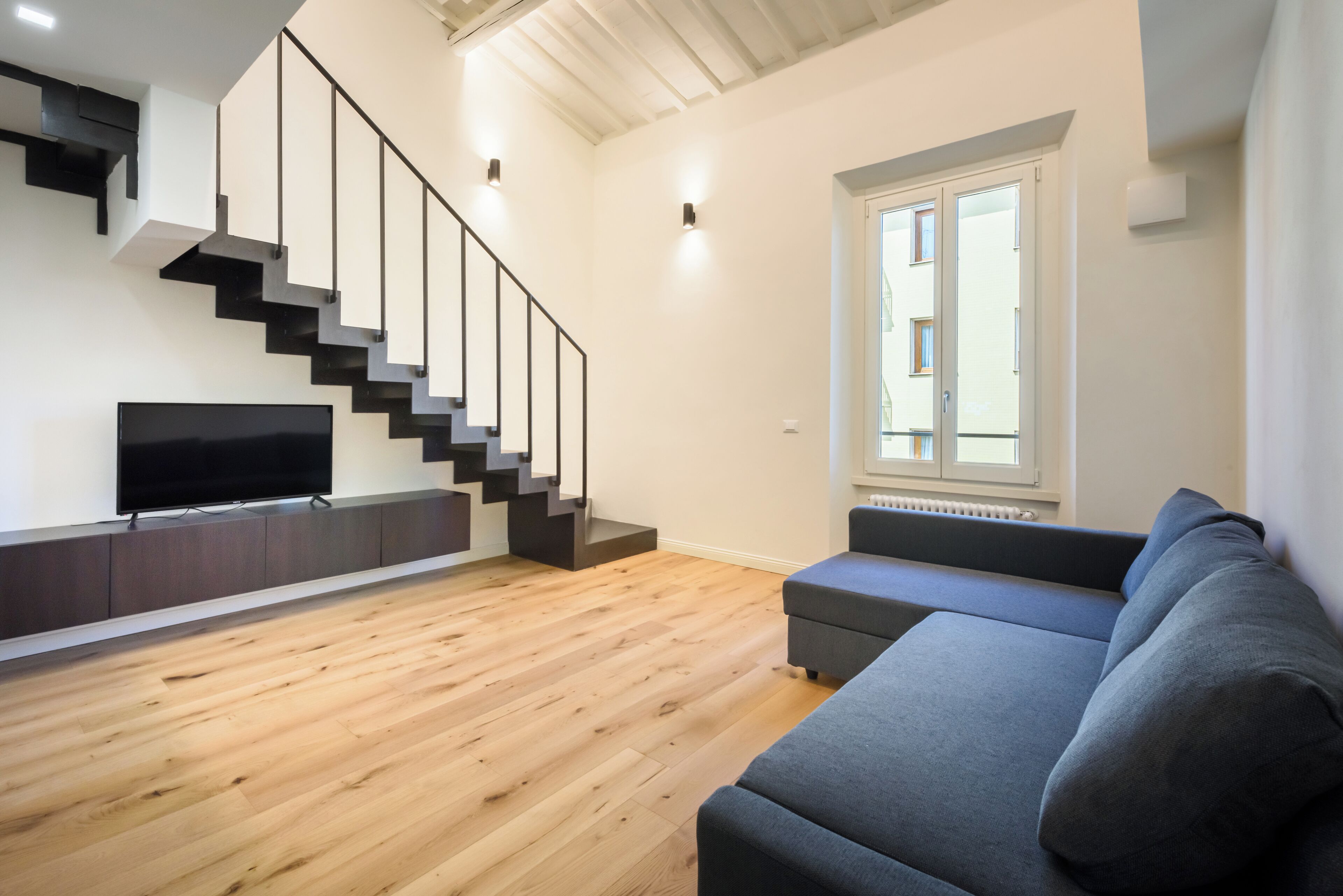 Apartemen Standar, Bebas Asap Rokok | Area keluarga