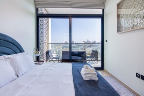 Iron/ironing board, free WiFi, bed sheets - Brand New 1 Bedroom in JVC (Dubai)