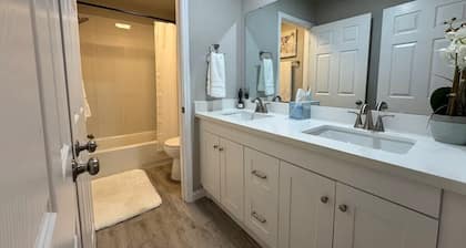 Cozy Stay in Beaumont’s Westend 2BR sleeps 6!