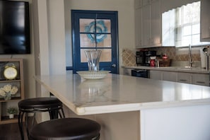 Apartamento, 3 quartos | Cozinha privada | Chaleira elétrica