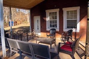 Apartment, 3 Bedrooms | Terrace/patio - Charming 3 Bedrooms with Spacious Living and Convenient Location to Shopping & Interstate (Lawrenceville)