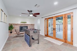 Comfort Triple Room | Game room - Desert Oasis in Mesa- Poolside & Hot Tub (Mesa)