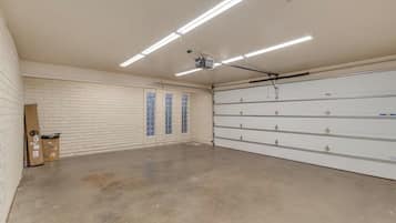 Comfort Triple Room | Interior