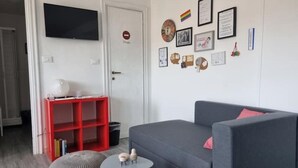 Uklassifisert bilde, 3 av 22, knapp