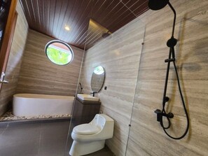 Shower, bidet, towels, soap