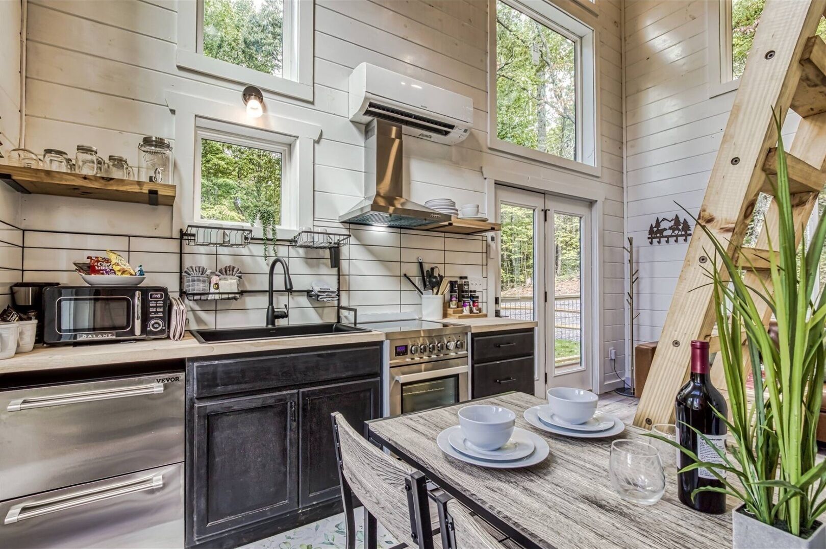 Microwave, oven, stovetop, dishwasher