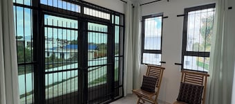 Cool Breeze Villa No. 2 in the centre of Grand Baie with swimming pool