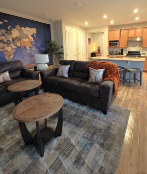 TV, fireplace - Serene 3 Bdrm 3 Bthrm Home in Aurora, Sleeps 10 & Near Everything!!! (Aurora)