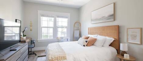 Fer et planche à repasser, lit parapluie, Wi-Fi, draps fournis