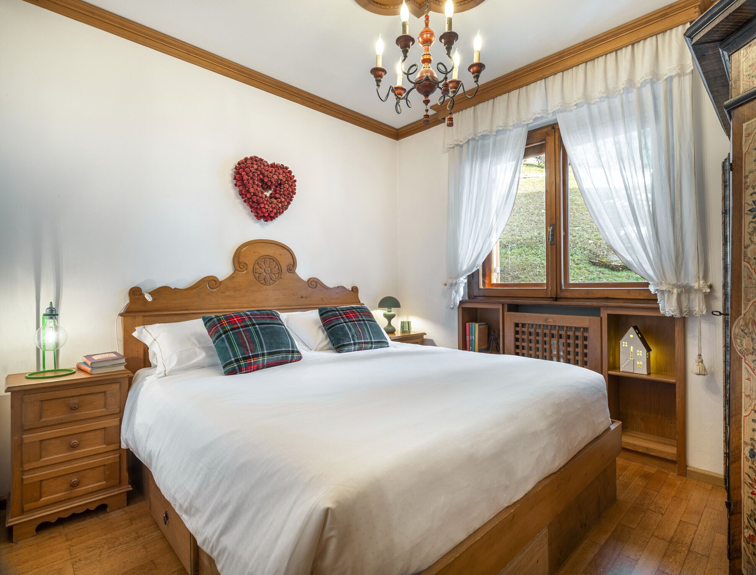 Strykejern/-brett, wi-fi (inkludert) og sengetøy