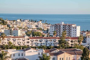 Exterior - Spectacular sea views from the Morasol building. (Nerja)