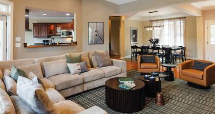 Ultimate Golf Trip House - Pool & Pickleball