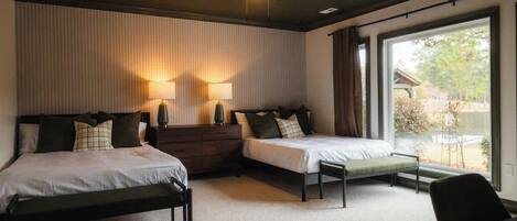 5 habitaciones, escritorio, tabla de planchar con plancha y wifi gratis