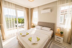5 bedrooms, WiFi, bed sheets - Villa Maya - Five Bedroom Villa, Sleeps 10 (Ortaca)
