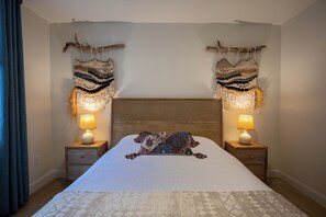 1 bedroom, iron/ironing board, Internet, bed sheets