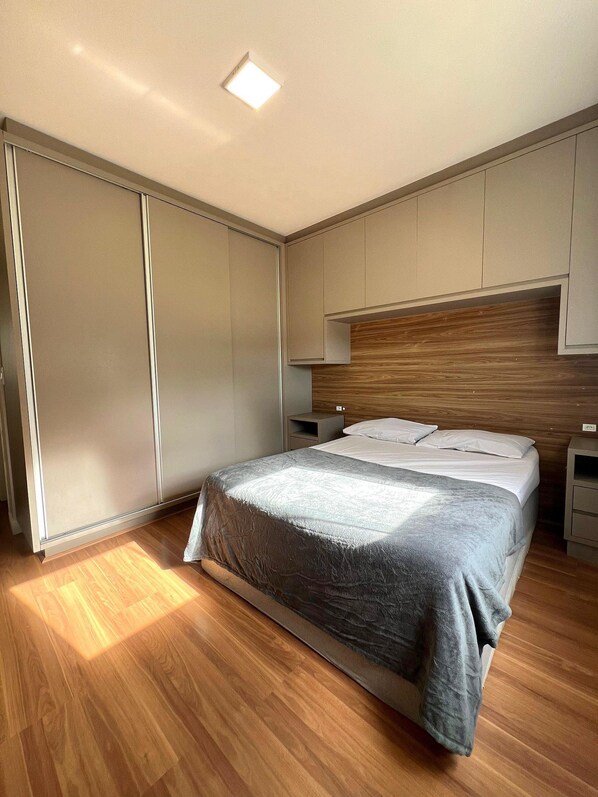 Basic Apartment | Free WiFi - Apartamento Graciliano (Florianópolis)