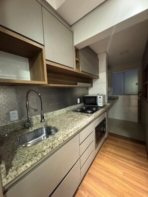 เบสิกอพาร์ทเมนท์ | ครัวส่วนตัว