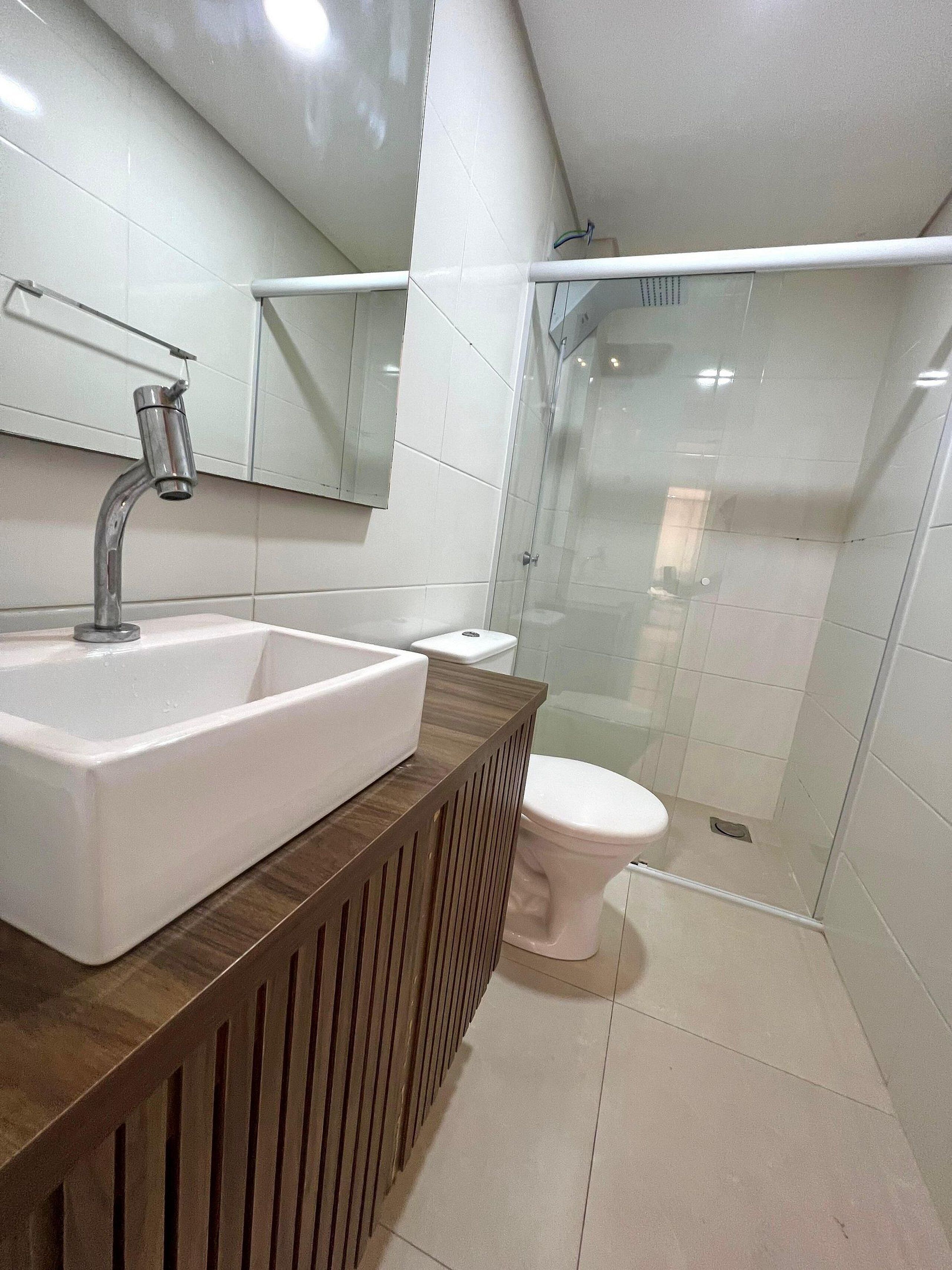 เบสิกอพาร์ทเมนท์ | ห้องน้ำ