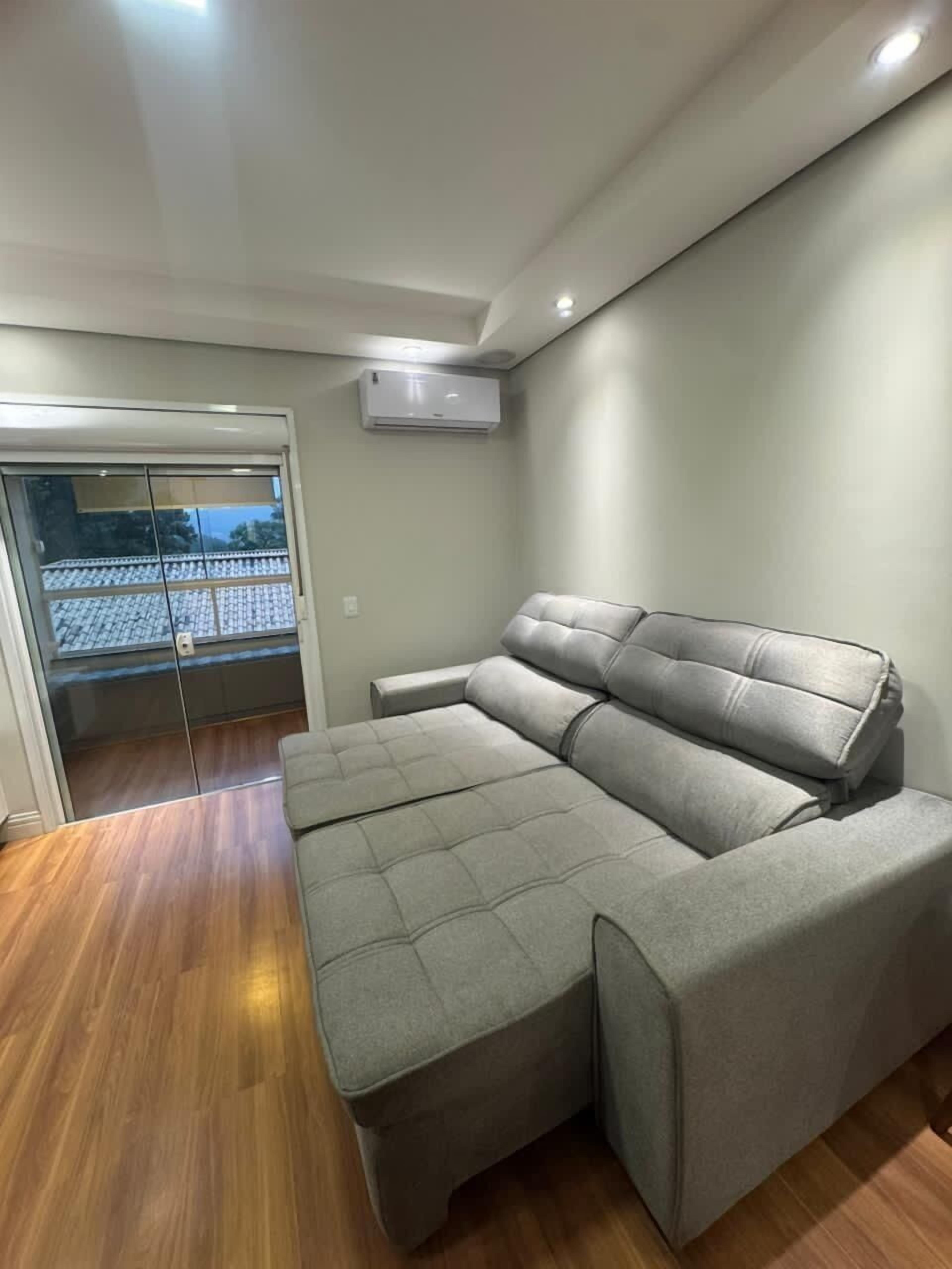 เบสิกอพาร์ทเมนท์ | บริเวณนั่งเล่น